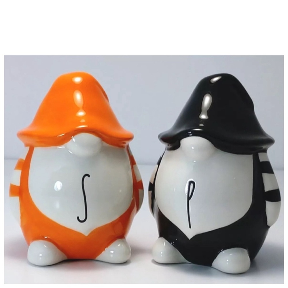 NEW Rae Dunn Fall Halloween Orange & Black Gnome Salt & Pepper Shakers
